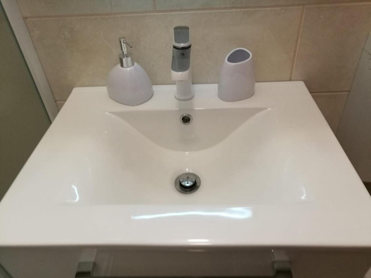 Ivanka Apartments Vrboska Esterno foto