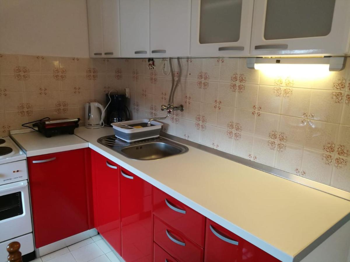 Ivanka Apartments Vrboska Esterno foto