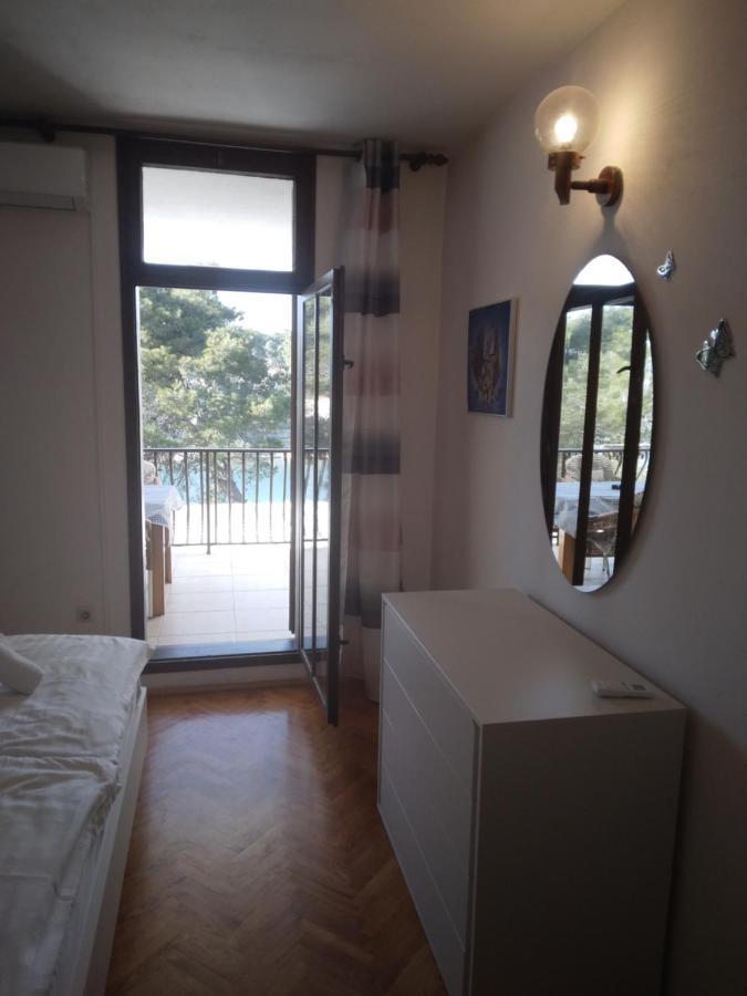 Ivanka Apartments Vrboska Camera foto
